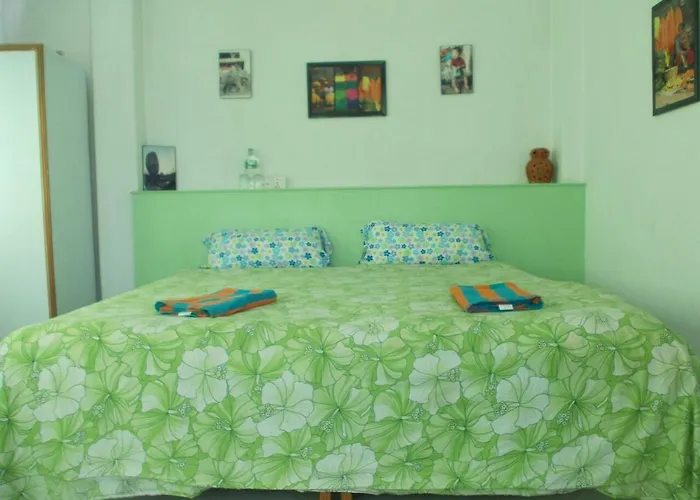 Asmita Bed and breakfast 2*
